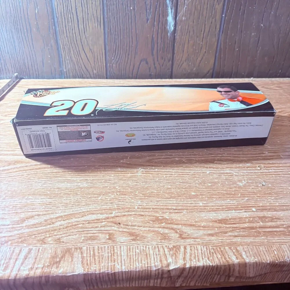 Tony Stewart #20 Home Depot Hauler 2008 Winners Circle Nascar 1:64 Diecast